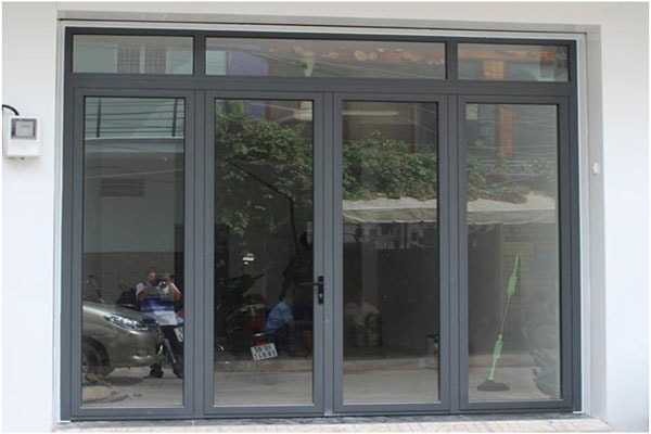 Những lưu ý khi sử dụng các sản phẩm từ nhôm kính. 1 Cửa nhôm kính xingfa 4 cánh