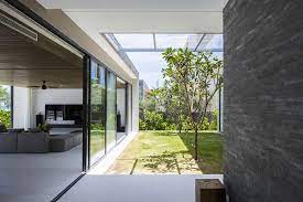 5 loại cửa kính cường lực thông dụng được sử dụng nhiều nhất năm 2021 9 Cua Kinh Cuong Luc 2