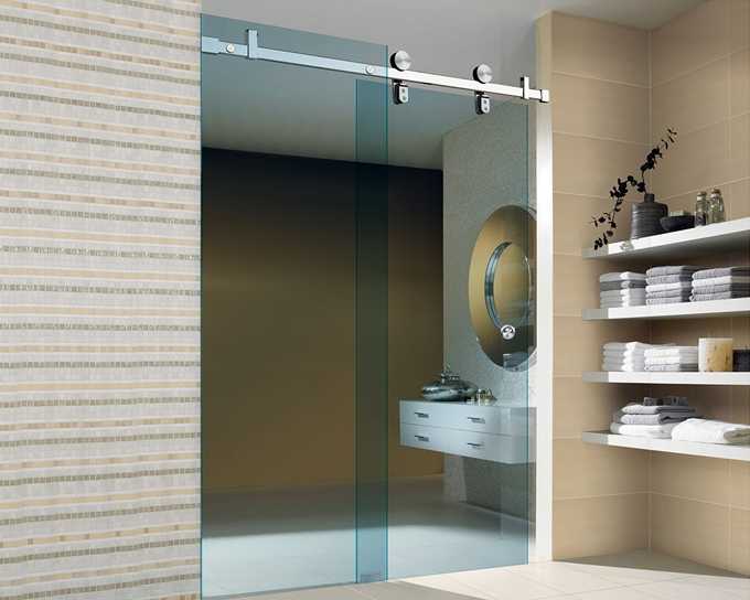 Những mẫu vách kính tắm phổ biến 2 Vách tắm kính 1 cánh lùa ray inox