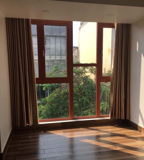 30 mẫu và hình ảnh đẹp của cửa nhôm kính Xingfa vân gỗ 26 Cua Nhom Xingfa Van Go 26