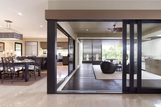 30+ mẫu cửa lùa 4 cánh nhôm Civro đẹp hiện đại ấn tượng nhất 17 Cua Mo Lua 4 Canh Nhom Civro 15