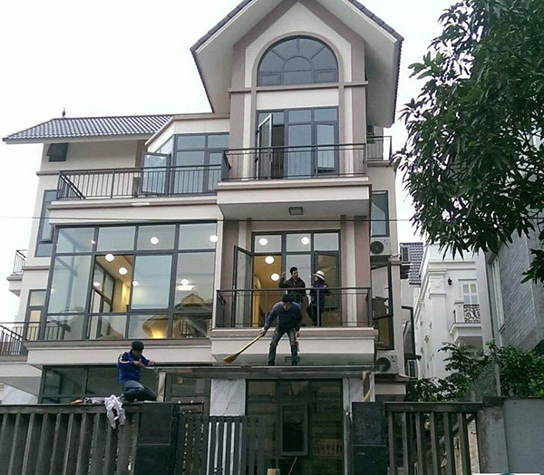 Bật mí 35 mẫu cửa sổ mở quay nhôm Civro sử dụng trong nhiều công trình cao cấp 11 Mẫu Cửa Nhôm Kính Xingfa đẹp